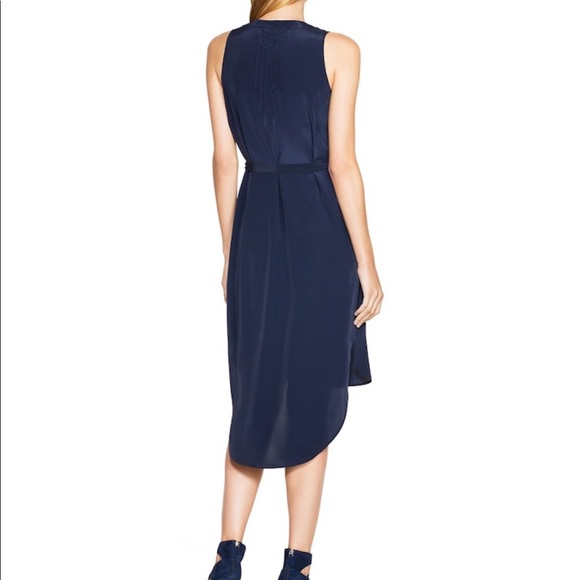 White House Black Market - SLEEVELESS MIDI DRESS - Picture 2 of 6